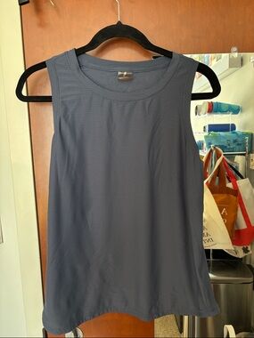 CALIA by Carrie Underwood Slate Blue Sleeveless Tank Top